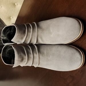 Cole Haan Women's Gray Ankle Booties Size 9B